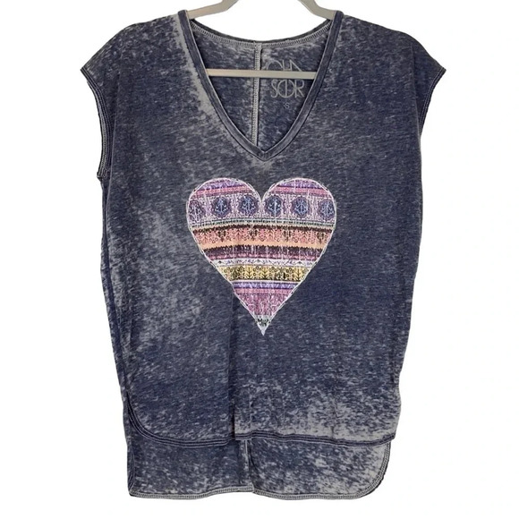 Chaser New Heart Print V-Neck Sleeveless Top Size S - Picture 1 of 6